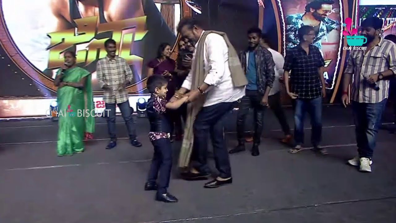 Mohan Babu dances at Ginna pre-release event