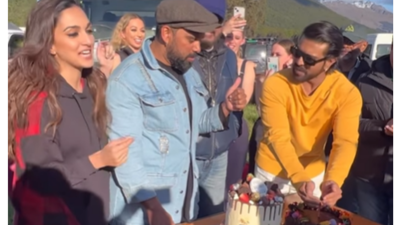 Ram Charan, Kiara Advani & RC15 team celebrates the choreographer Bosco Marti’s birthday
