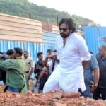 బోల్తాకొట్టించిన పవన్.. ప్రభుత్వానికి షాక్!