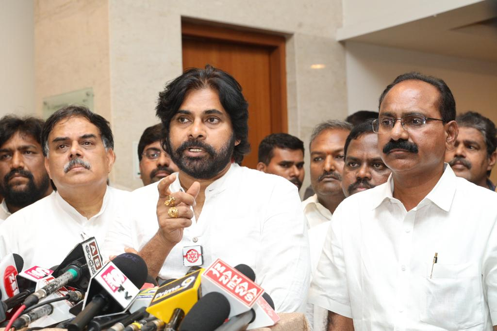 పవన్ మాటల్లో టీడీపీ పొత్తు సంకేతం అదొక్కటే!