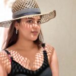 Pic Talk: Nidhhi Agerwal looks cute in black outfit