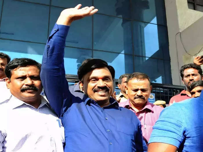 గాలి జనార్ధనరెడ్డి పార్టీ ఏర్పాటుతో జగన్, కేసీఆర్ లకు చుక్కెదురు!