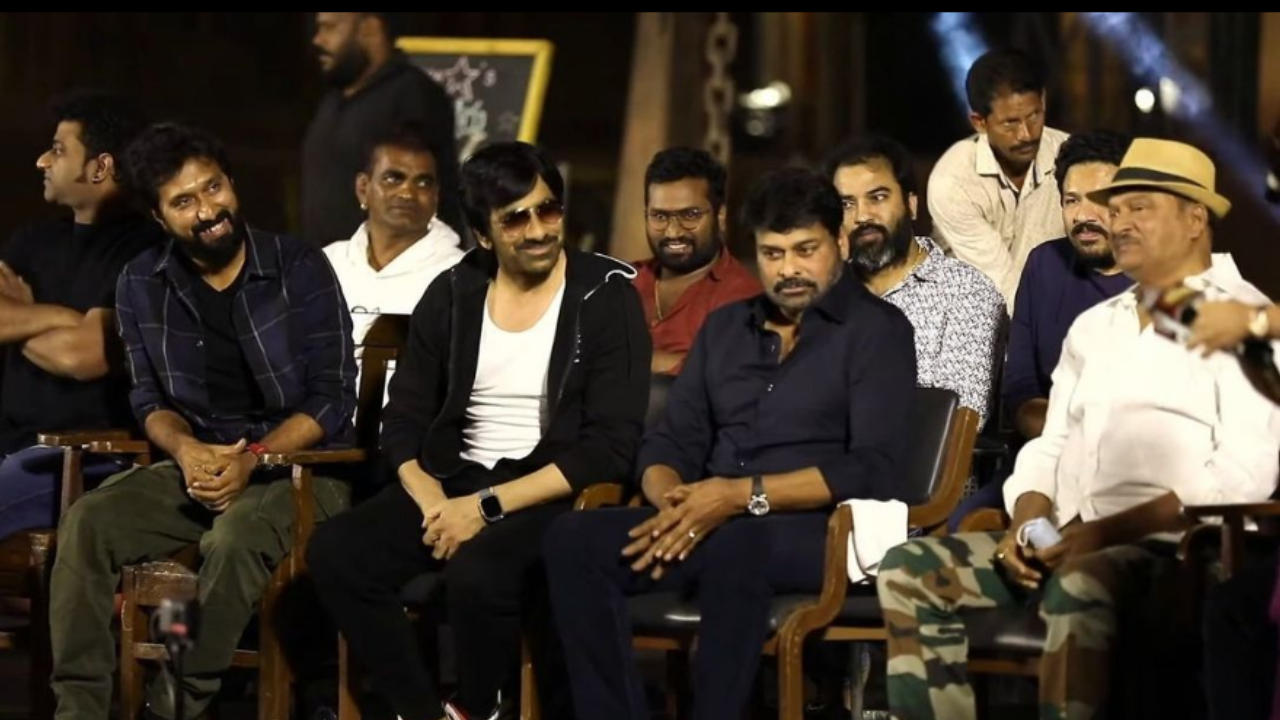 Waltair Veerayya’s grand press meet from the sets of the Bossparty song