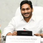 కలెక్టర్లను రెచ్చగొడుతున్న జగన్!