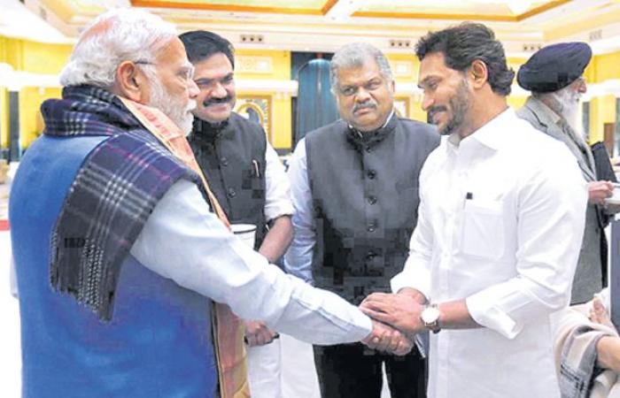 చాలా గొప్ప నీతులు వల్లించిన జగన్ రెడ్డి!