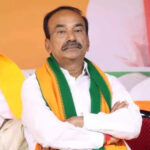 అన్ని పార్టీల్లోనూ కేసీఆర్  కోవర్టుల అంటూ బిజెపిపై ఈటెల దాడి!