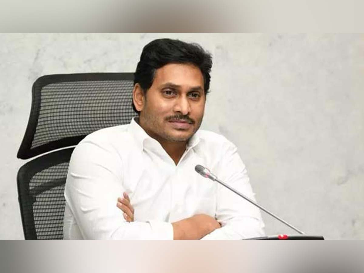 జీవో నంబర్ 1పై ఆత్మరక్షణలో జగన్ ప్రభుత్వం 