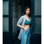 Pic Talk: Sensual Meenakshi Chaudhary