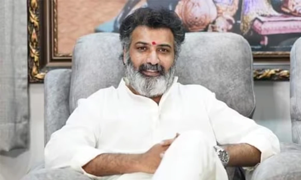 Taraka Ratna still not fully safe: Doctor’s briefing