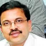 రాజకీయ  ఉనికి కోసమేనా జెడి లక్ష్మీనారాయణ విశాఖ ఉక్కు పోరాటం!