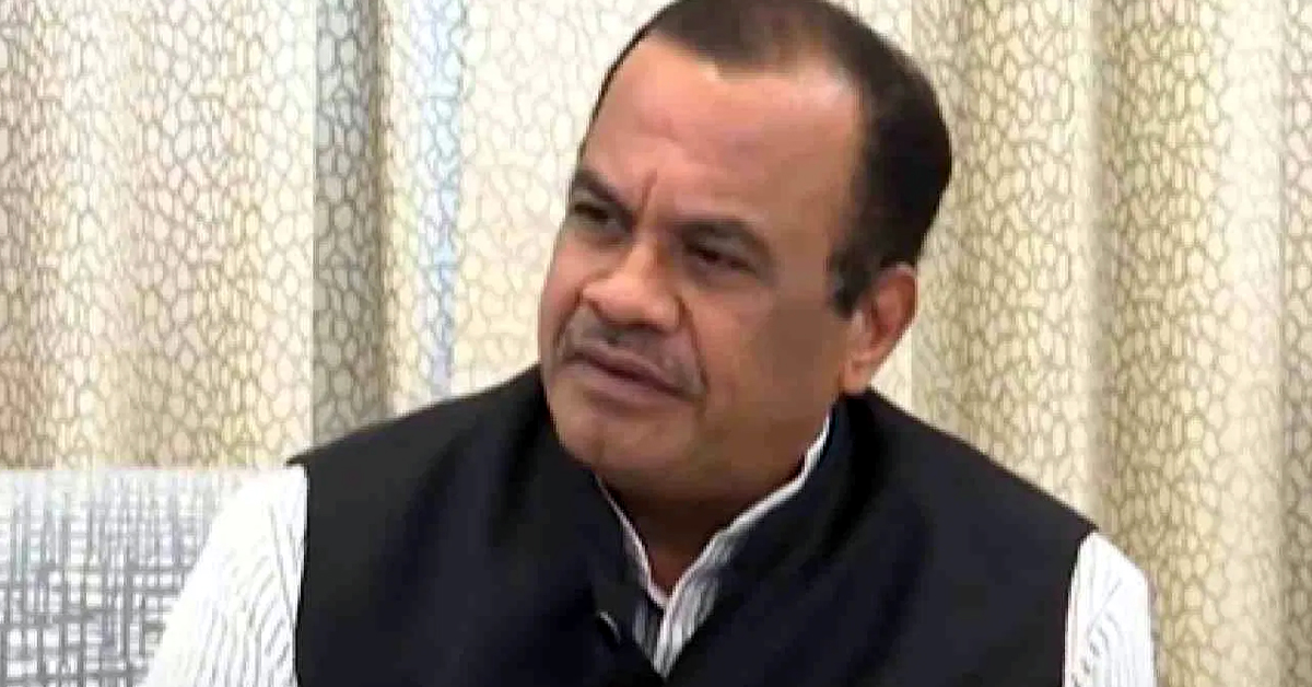 కోమటిరెడ్డి వెంకటరెడ్డిపై వేటుకు అధిష్టానంపై ఒత్తిడి