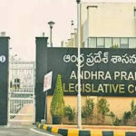 అన్ని పార్టీల్లోనూ వేడి మరియు స్తబ్ధత