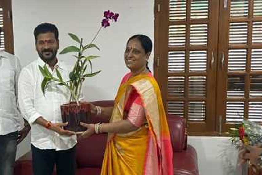 రేవంత్ భజనలోనే భవిష్యత్తు.. ఫిక్సయిన కొండా!