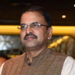 వైసిపిలో ప్రవేశం కోసం చూస్తున్న జేడీ లక్ష్మీనారాయణ!