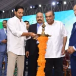 రసాభాసగా మారిన విశాఖలో గ్లోబల్ సమ్మిట్