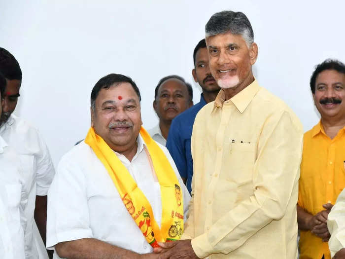 తెలంగాణాలో చంద్రబాబు ఎత్తుగడలపై రాజకీయ కలకలం!