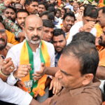 పేపర్ లీకేజీపై సొంతపార్టీని ఇరకాటంలోకి నెట్టిన బండి సంజయ్