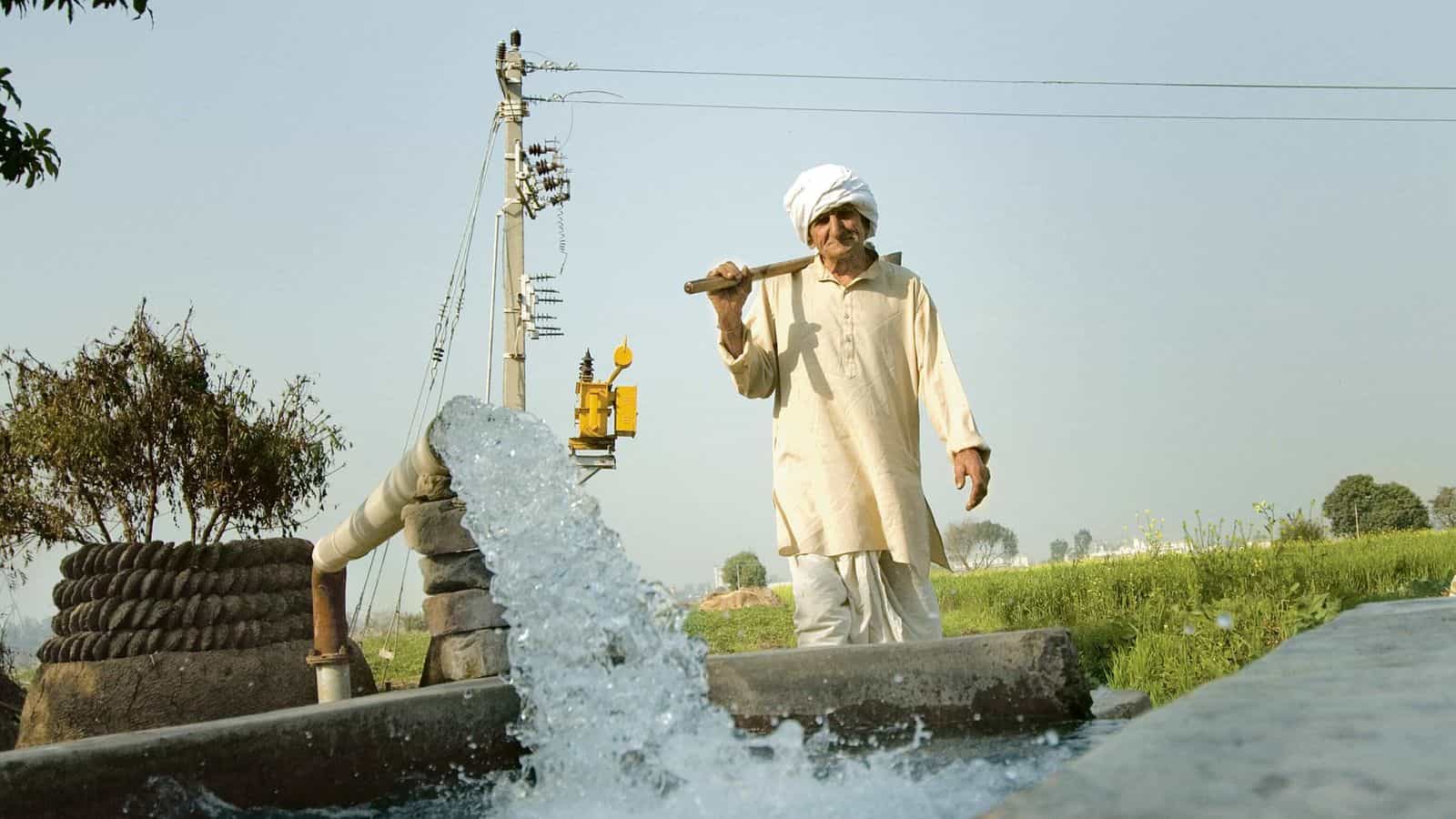 ‘స్మార్ట్’ పోరు : ఎత్తుగడ శెభాష్!