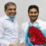 హెచ్చరిక కాదంటే.. ఆత్మహత్యతో సమానమే!