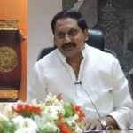 కమలదళంలో ఒక తెల్ల ఏనుగు.. కిరణ్!