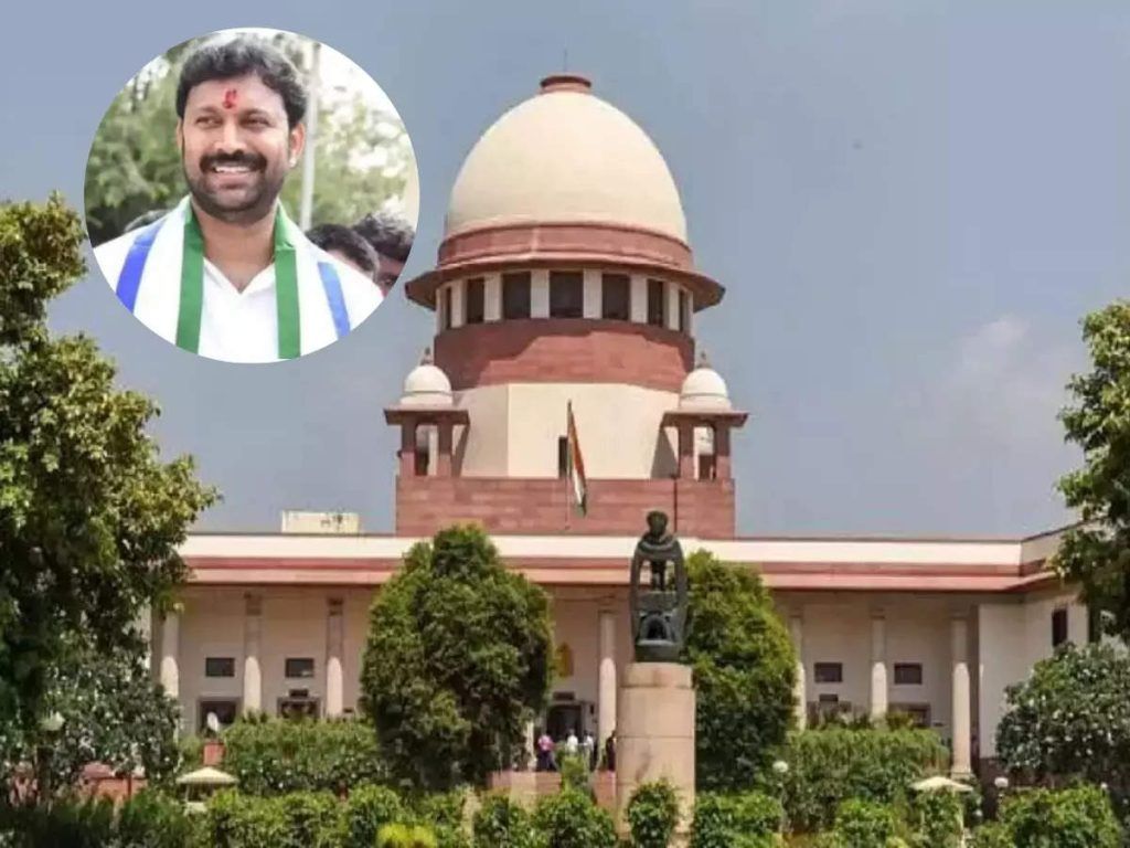 అవినాష్ కు `సుప్రీం’లో షాక్ .. ముందస్తు బెయిల్ పై స్టే!