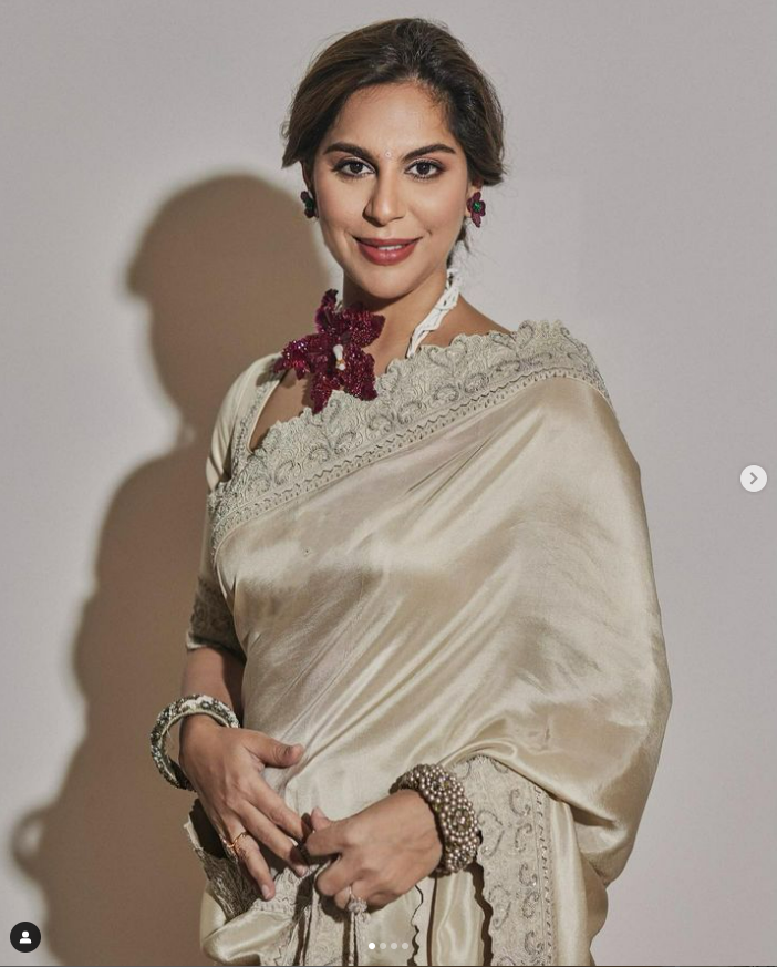 Mon-to-be Upasana enjoys a ‘Feasty’ Sunday, see video