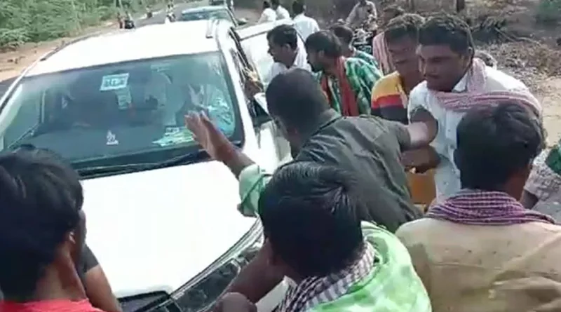 వైసిపి ఎమ్యెల్యేలకు పరాభవం … సొంత పార్టీవారే నిరసనలు!