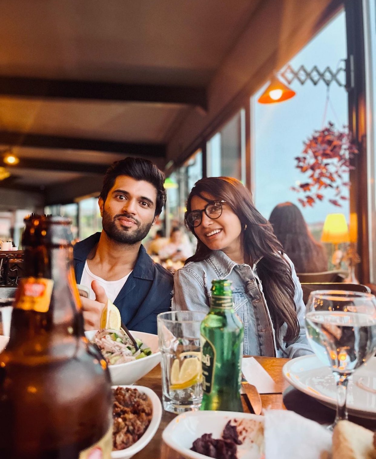 Vijay and Samantha’s off-screen chemistry becomes a talking point