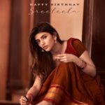 First look : Sree Leela in a gorgeous traditional look in Guntur Kaaram