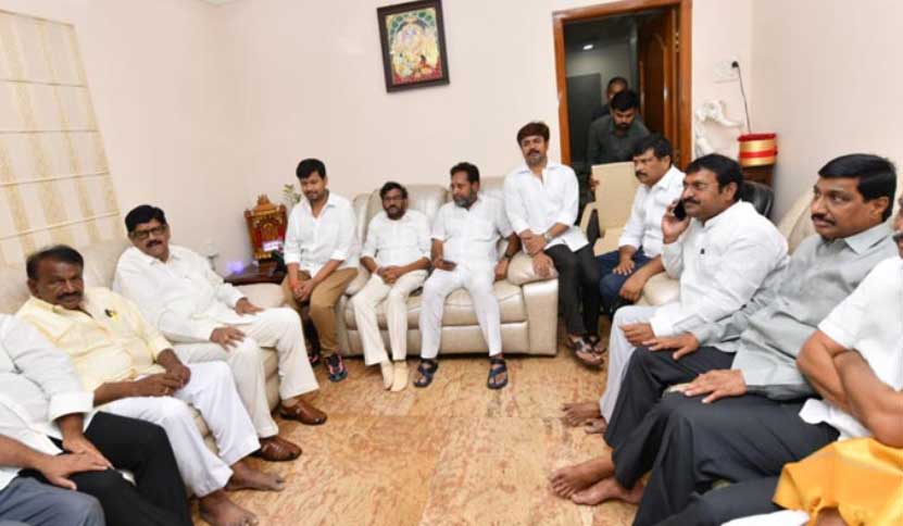 అనర్హత వేటు పడకుండా ఆనం వ్యూహం!