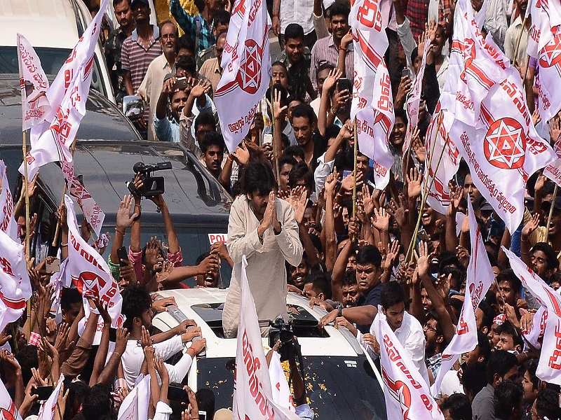 Pawan Kalyan determines to whitewash YSRCP in the Godavari districts