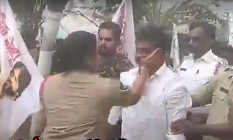 పవన్ కళ్యాణ్ వాఖ్యలపై వైసిపి, జనసేనల పోటాపోటీ నిరసనలు