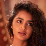 Anupama ups glam dose to stay afloat