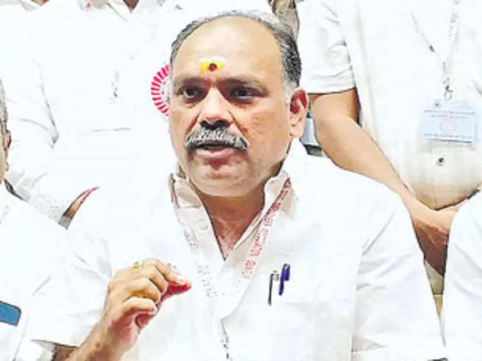 ఉద్యోగ సంఘ నేత సూర్యనారాయణపై వేటు