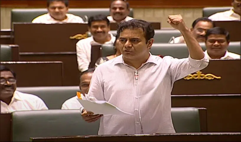 వారేమో ప్రశంసలు, ప్రతిపక్షాలేమో విమర్శలు.. కేటీఆర్ మండిపాటు