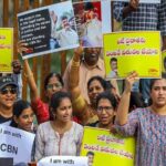 నిఘా కళ్ళను కప్పి నింగినంటుతున్న నిరసనలు!