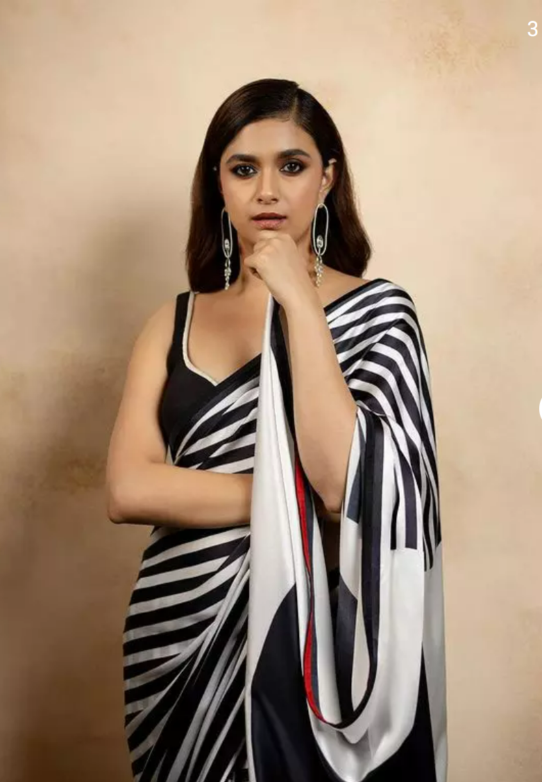 Pic Talk: Keerthy looks quite elegant in black & white saree