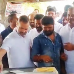Rahul tries his hand at dosa-making in Telangana