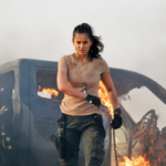 Kangana shines as an absolute director’s actor, conquering sandstorms in ‘Tejas’