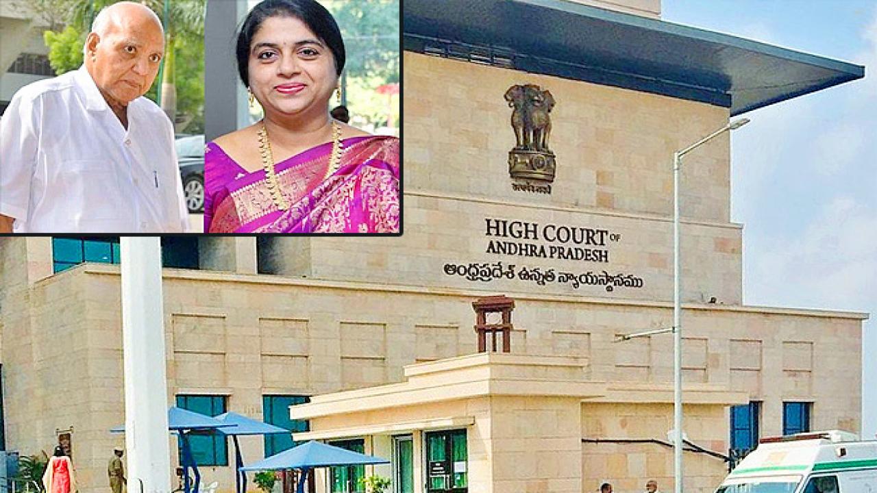 HC gives a stay order: A sigh of relief for Ramoji Rao