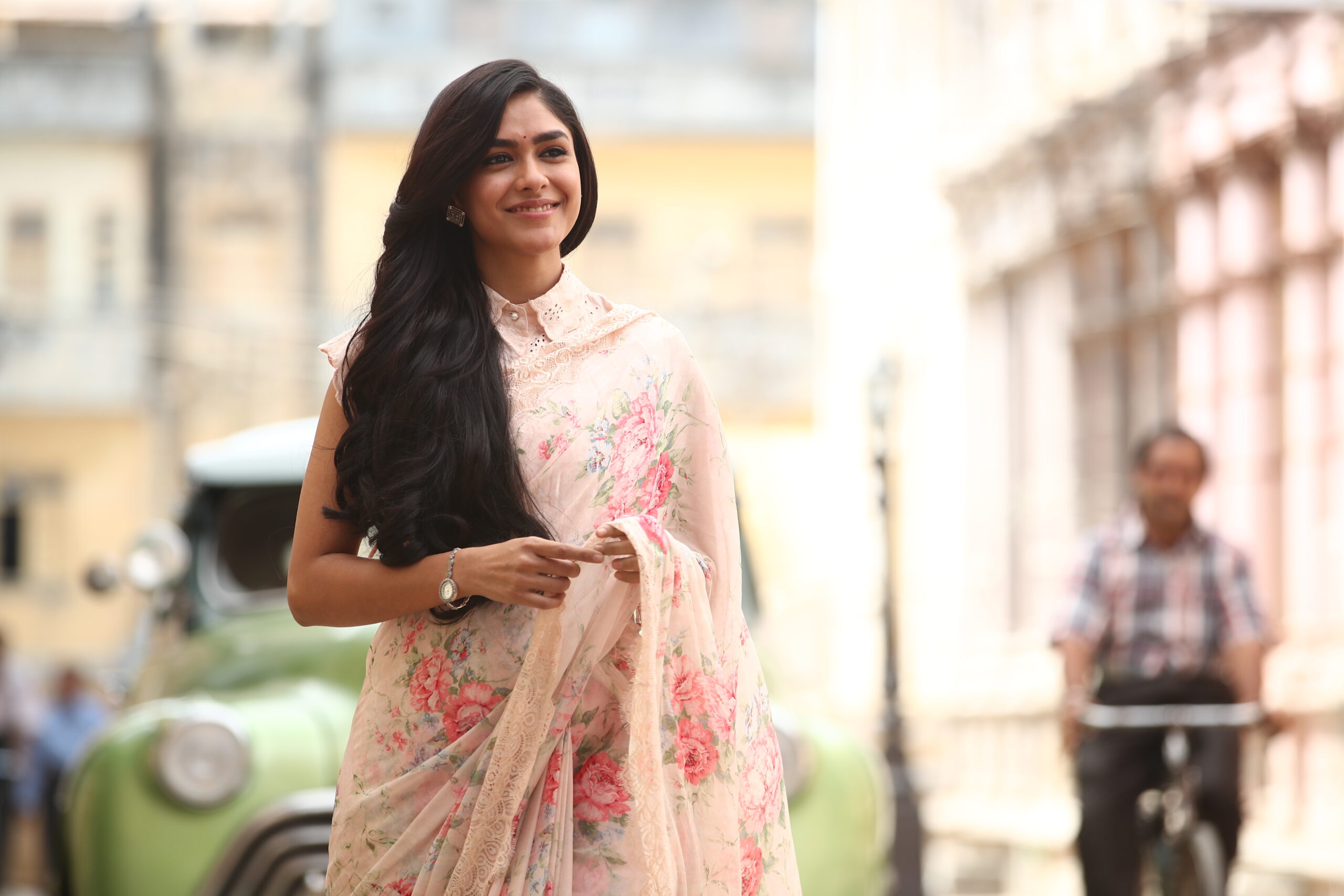 Sita Ramam actress trying to make big in Tollywood