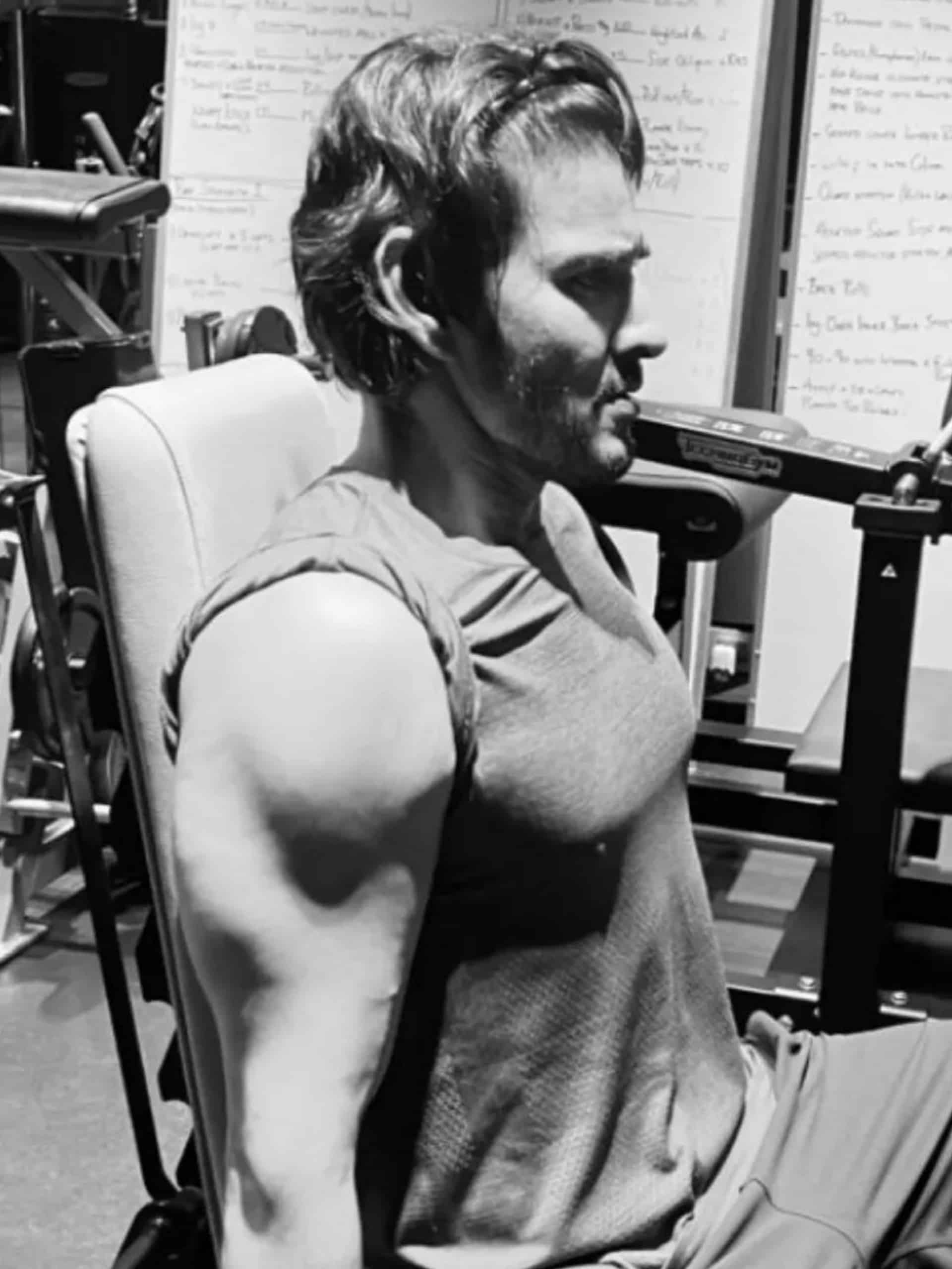 James Bond trainer behind Mahesh’s carved muscles