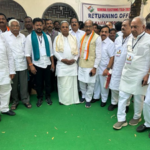 Siddaramaiah asks KCR to visit Karnataka to see implementation of 5 guarantees