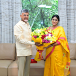 Sharmila meets Chandrababu to invite him for son’s wedding