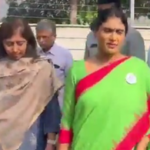 Sharmila meets Vivekananda Reddy’s daughter Sunitha