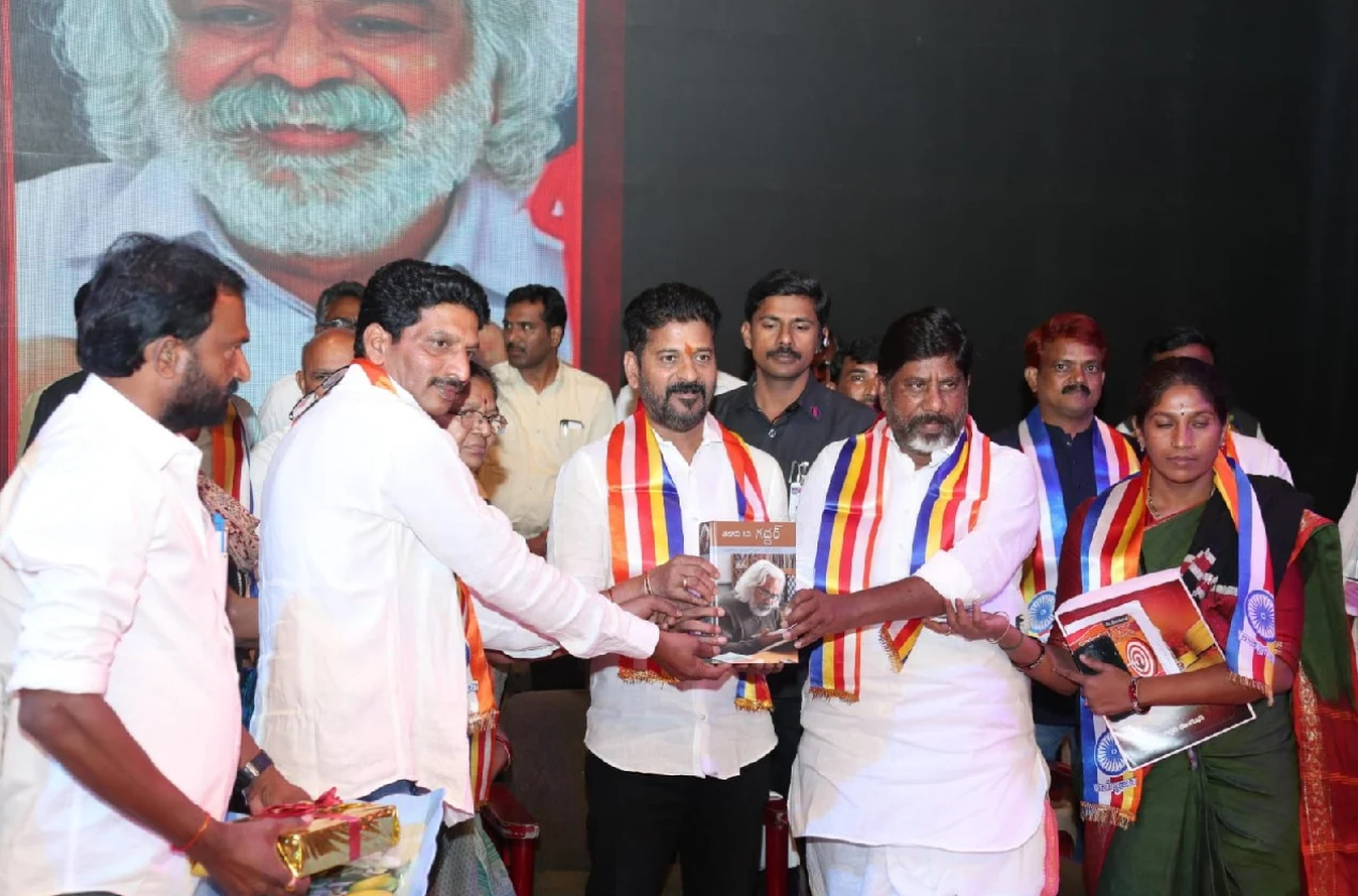 Telangana to revive Nandi awards, rename it after Gaddar