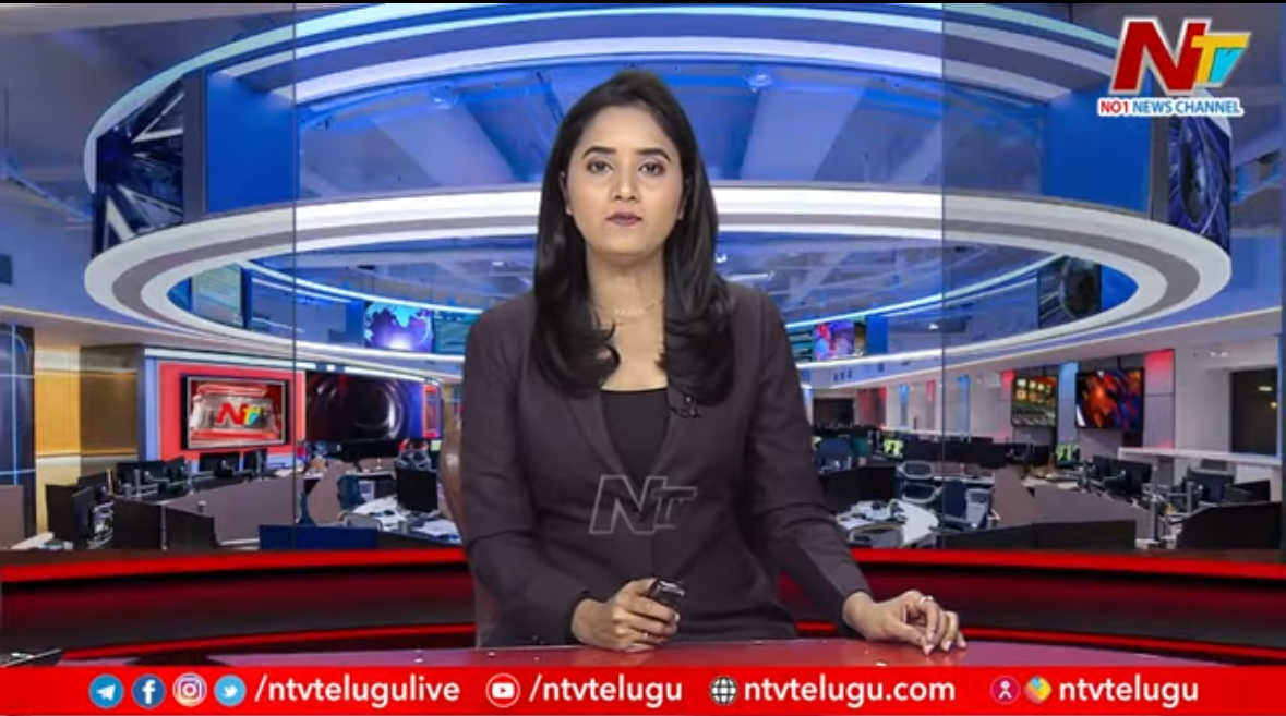 Flight carrying Nara Bhuvaneswari encounters technical issue