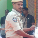 Red sander smugglers kill Andhra cop