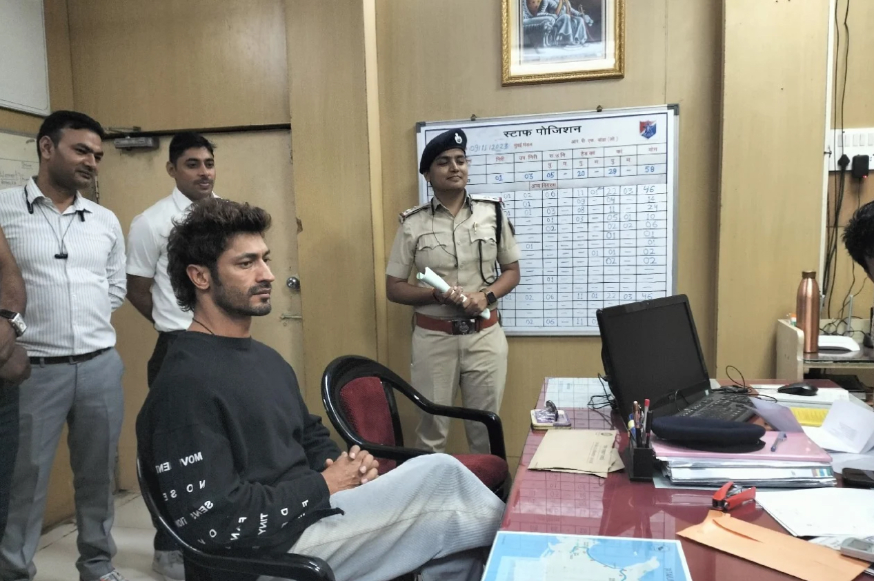 Vidyut Jammwal held by railway cops reportedly for engaging in risky stunts