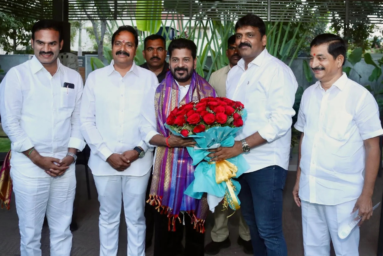 BRS leader, former mayor meets Revanth Reddy